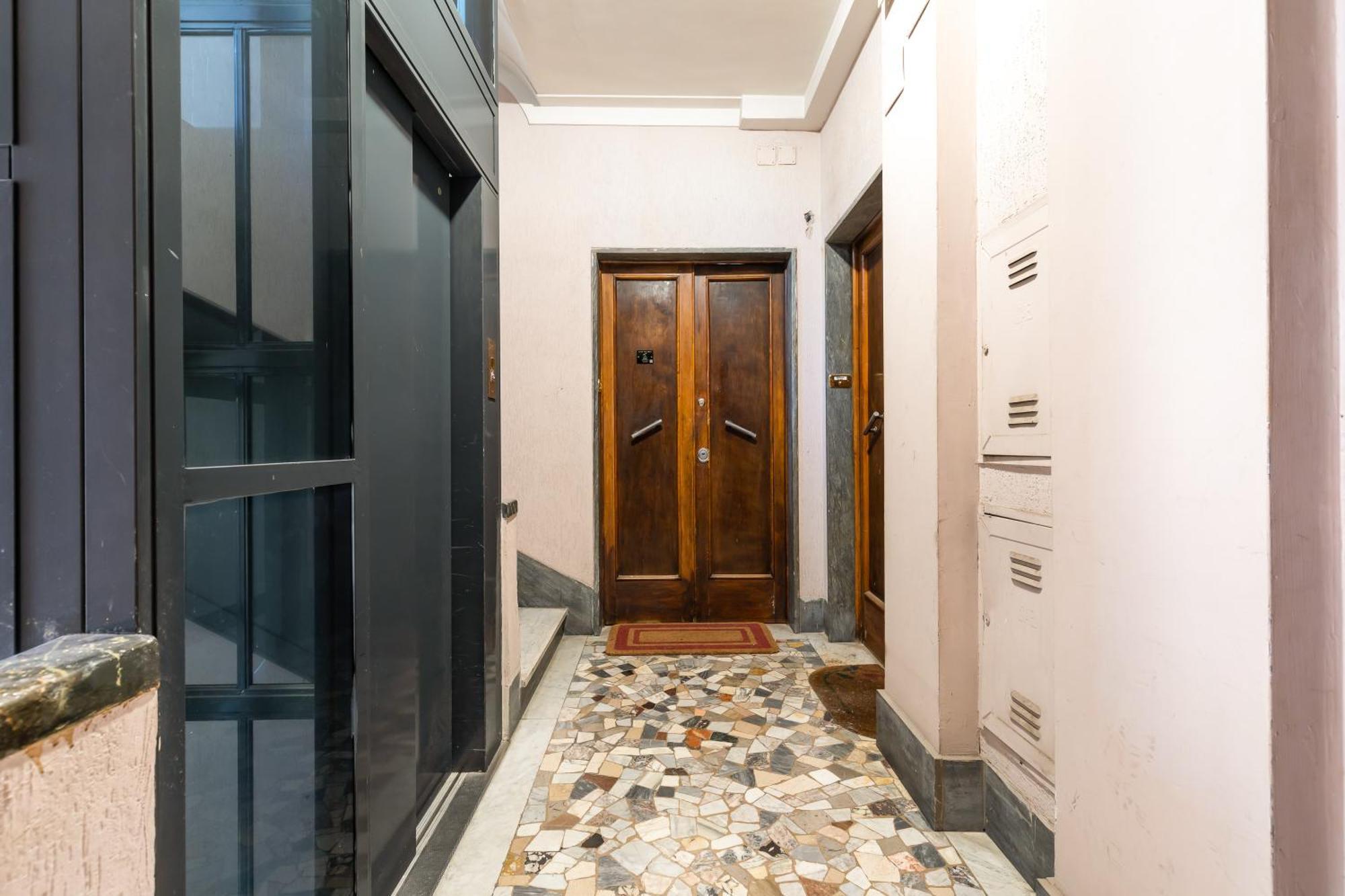 Cozy Apartment Gianicolense 3Bdr Рим Экстерьер фото